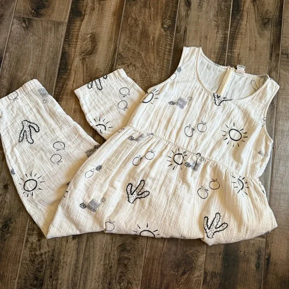 Lucy & Yak Cream Jumpsuit with Black Cactus Print - Picture 11 of 16